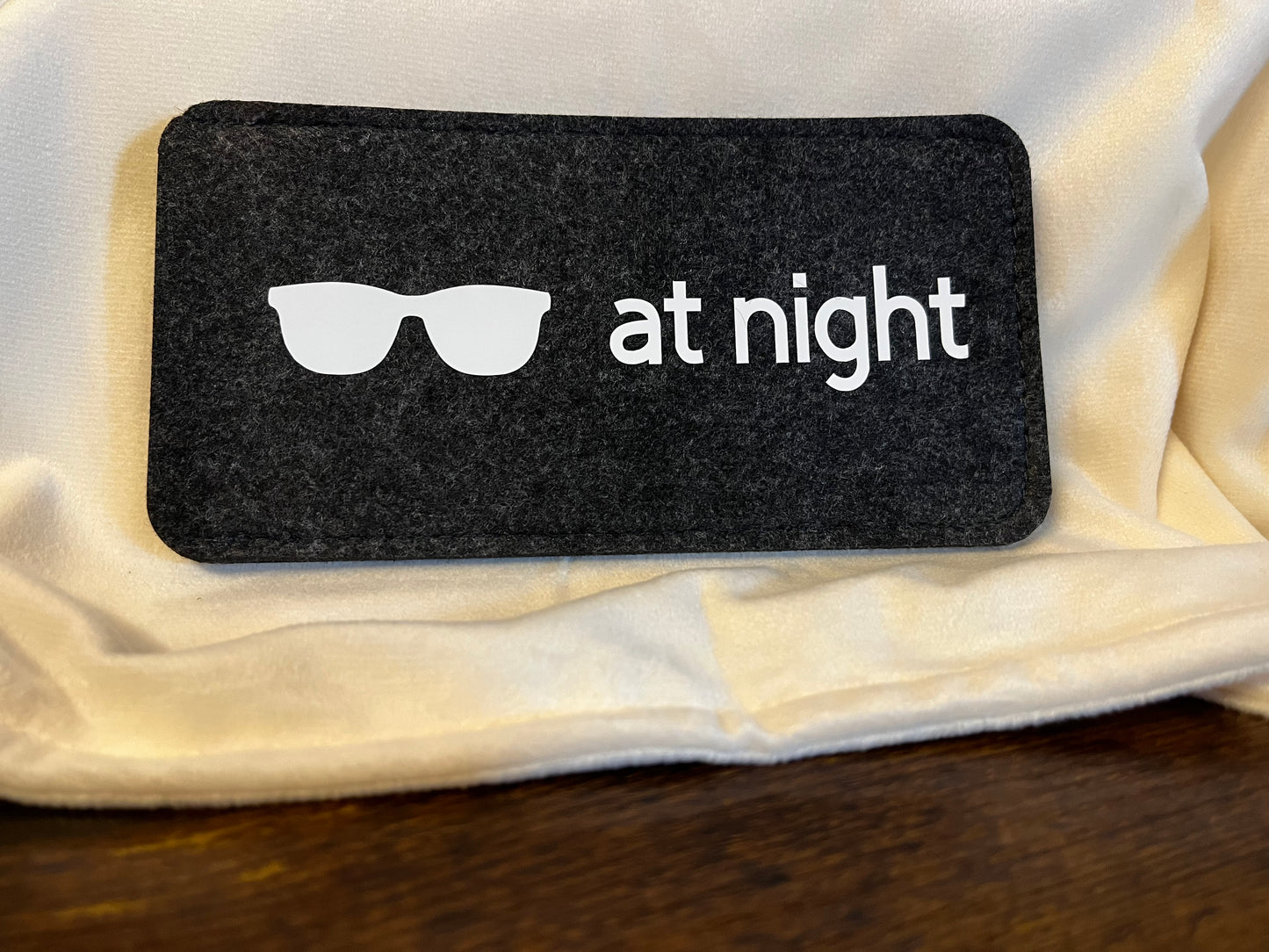 Brillenetui „sunglasses“