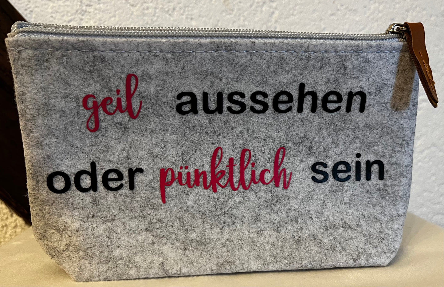 Kosmetiktasche „geil aussehen oder…“